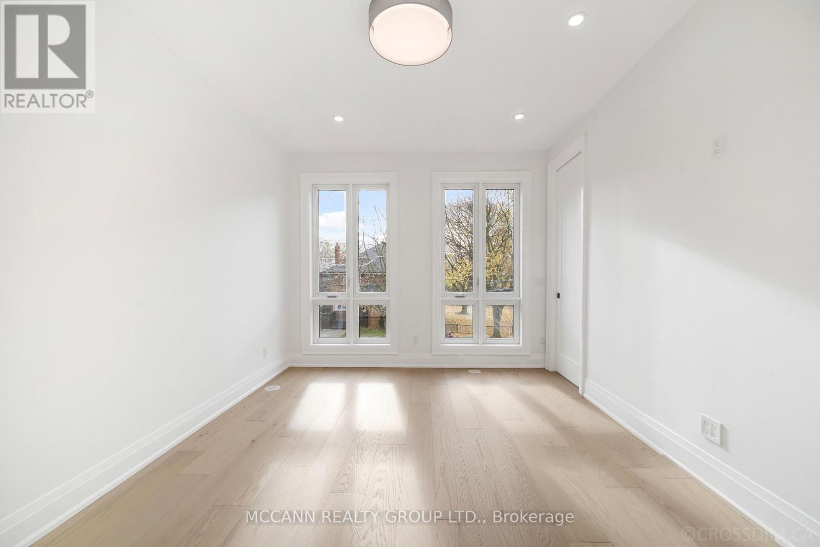 72 Woburn Avenue, Toronto, Ontario  M5M 1K6 - Photo 23 - C12686802