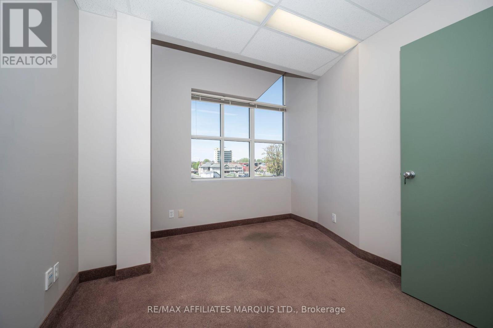 360 - 55 Water Street W, Cornwall, Ontario  K6J 1A1 - Photo 14 - X12686620