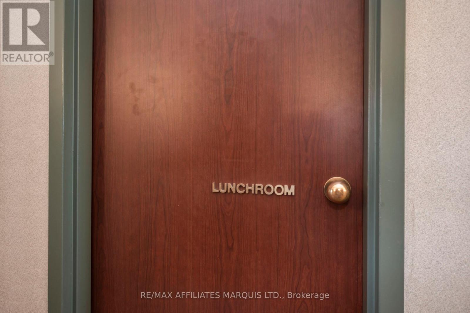 360 - 55 Water Street W, Cornwall, Ontario  K6J 1A1 - Photo 8 - X12686620