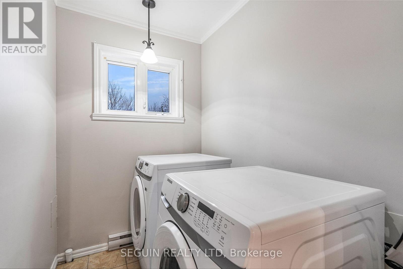 301-303 Chamberlain Street, Hawkesbury, Ontario  K6A 2G3 - Photo 17 - X12686698