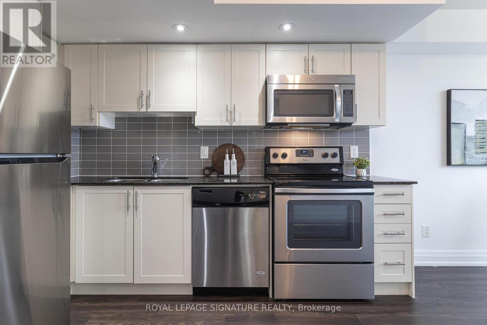 502 - 3520 Danforth Avenue, Toronto, Ontario  M1L 1E5 - Photo 5 - E12686454