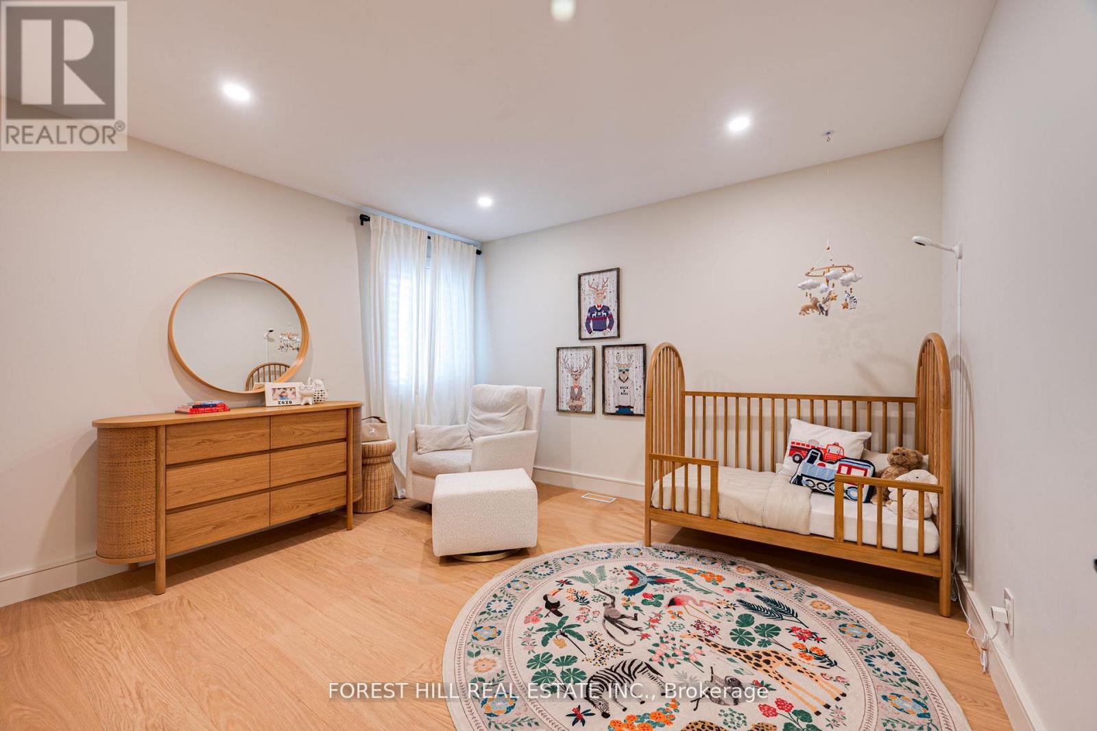 295 Strathmore Boulevard, Toronto, Ontario  M4J 1P9 - Photo 22 - E12686466