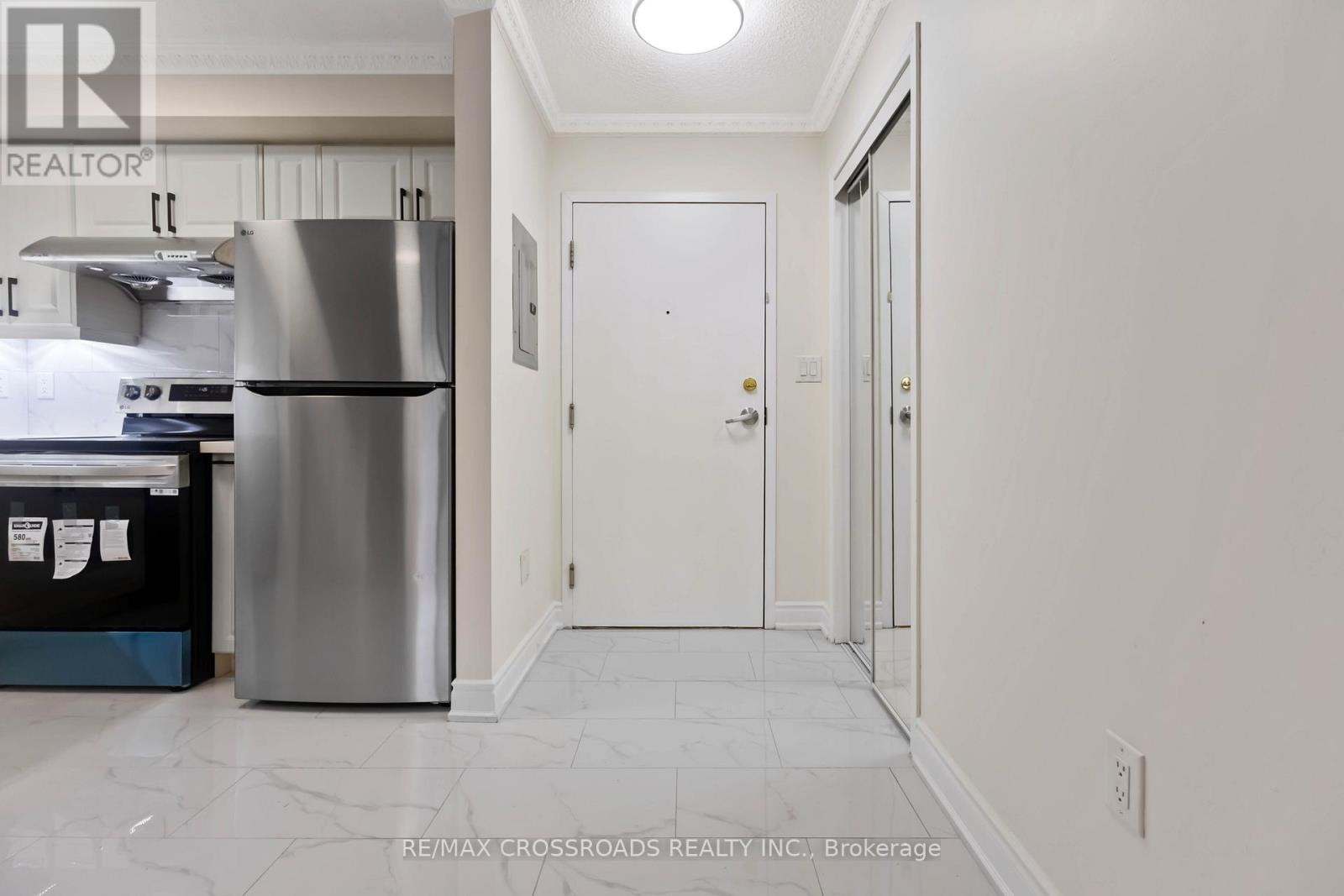 303 - 5225 Finch Avenue E, Toronto, Ontario  M1S 5W8 - Photo 7 - E12686546