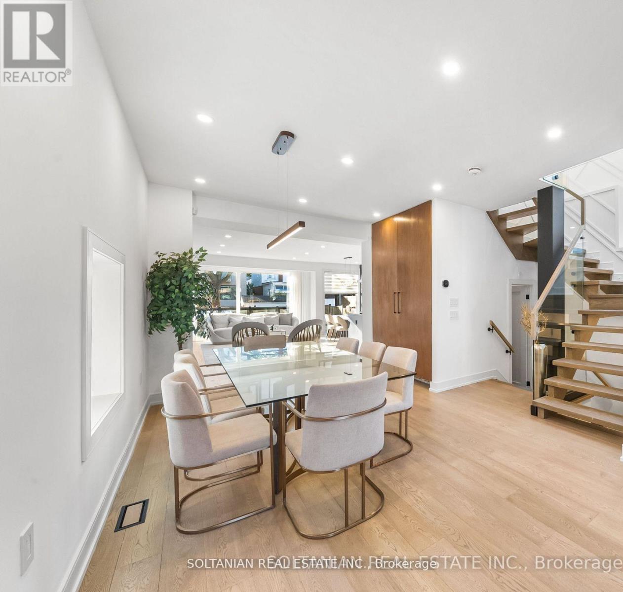 62 Inwood Avenue, Toronto, Ontario  M4J 3Y5 - Photo 15 - E12686554