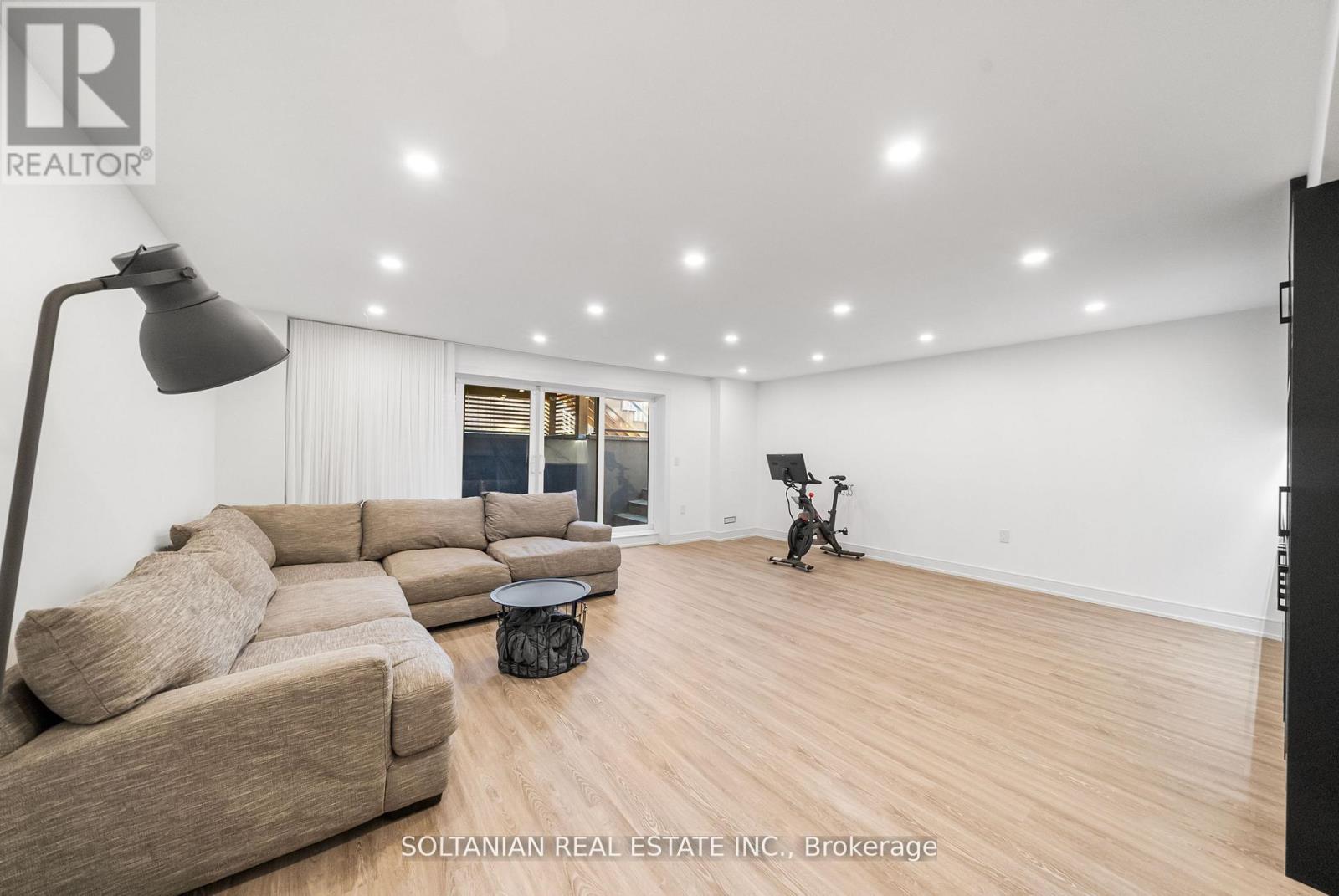 62 Inwood Avenue, Toronto, Ontario  M4J 3Y5 - Photo 37 - E12686554