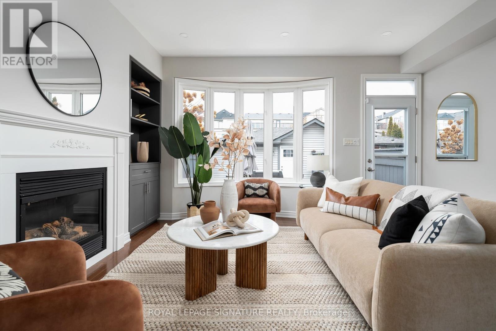 89 Winners Circle, Toronto, Ontario  M4L 3Y7 - Photo 22 - E12686556