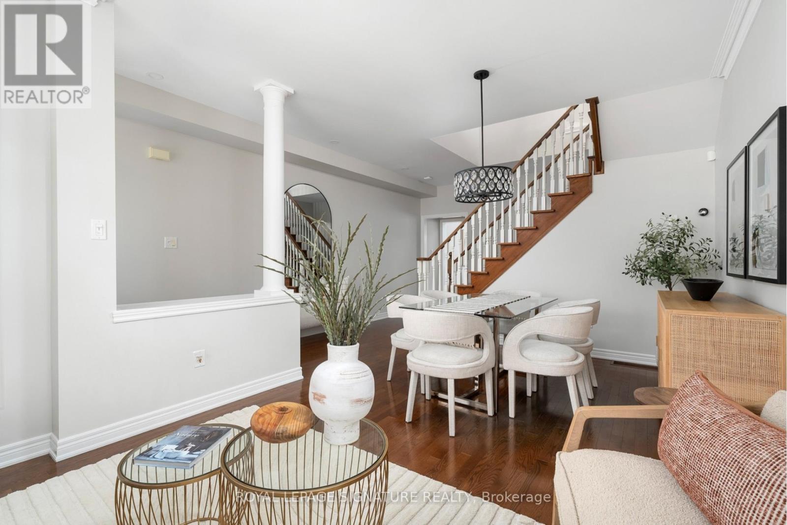 89 Winners Circle, Toronto, Ontario  M4L 3Y7 - Photo 9 - E12686556