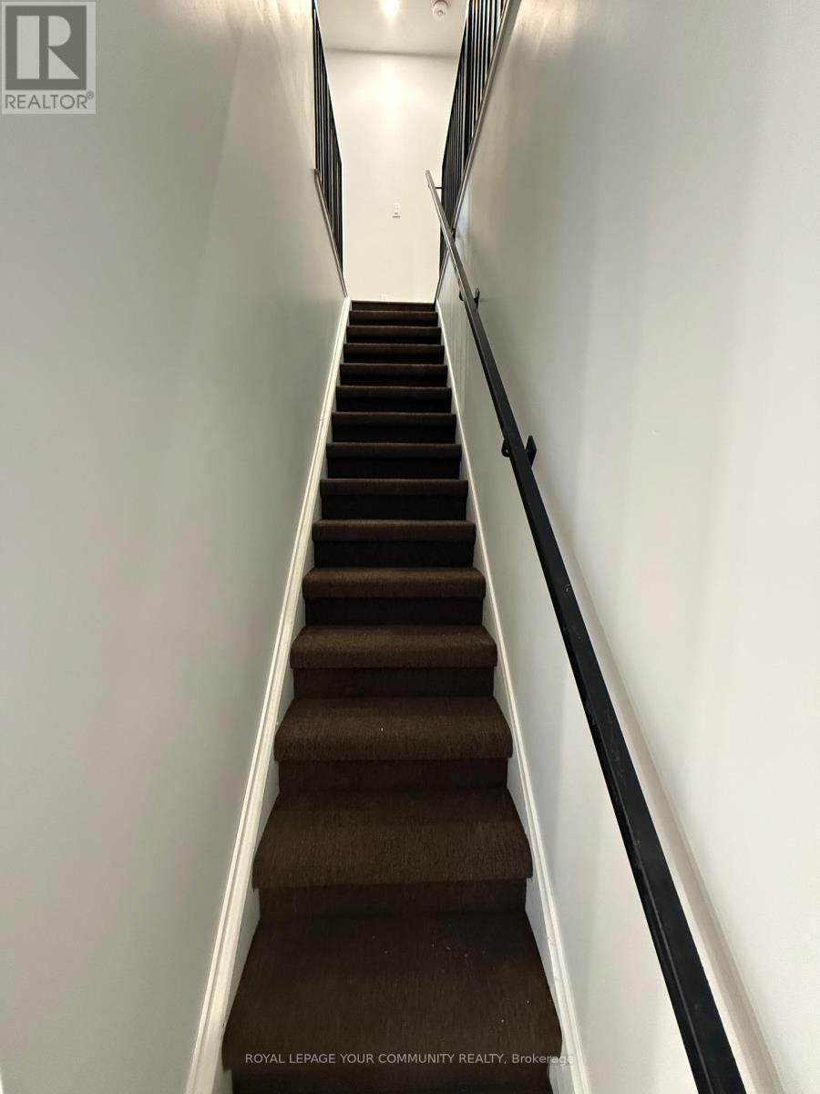 2 - 88 Spruce Street, Aurora, Ontario  L4G 1S1 - Photo 12 - N12686458