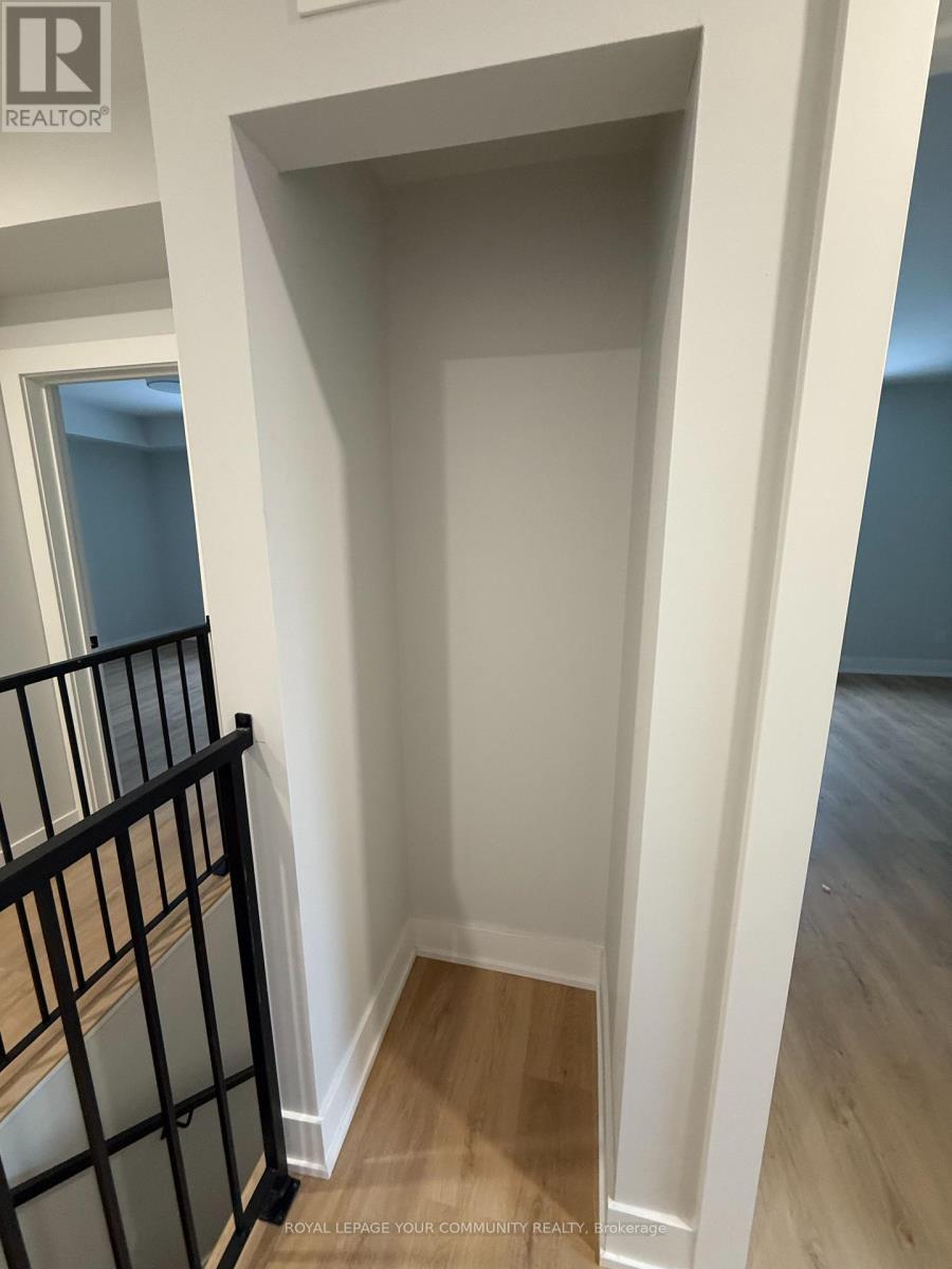 2 - 88 Spruce Street, Aurora, Ontario  L4G 1S1 - Photo 24 - N12686458