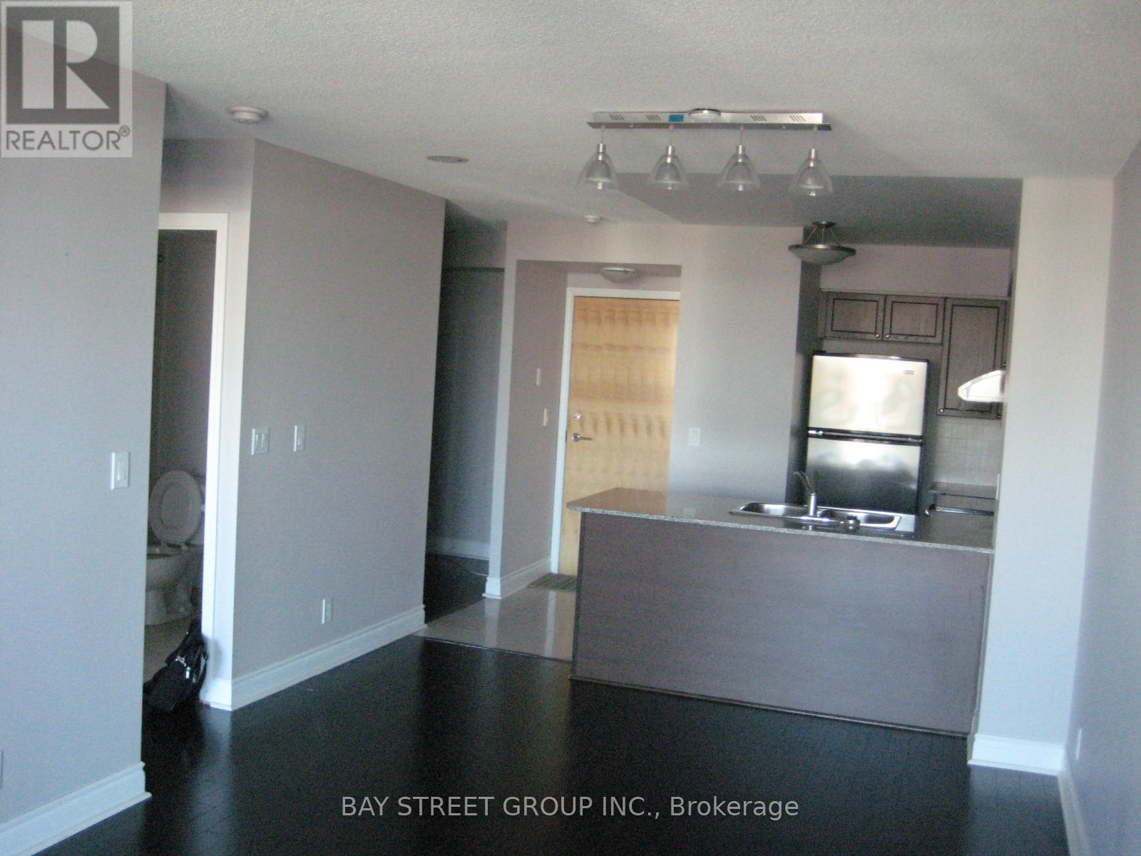 1116 - 55 South Town Centre Boulevard, Markham, Ontario  L6G 0B1 - Photo 2 - N12686498