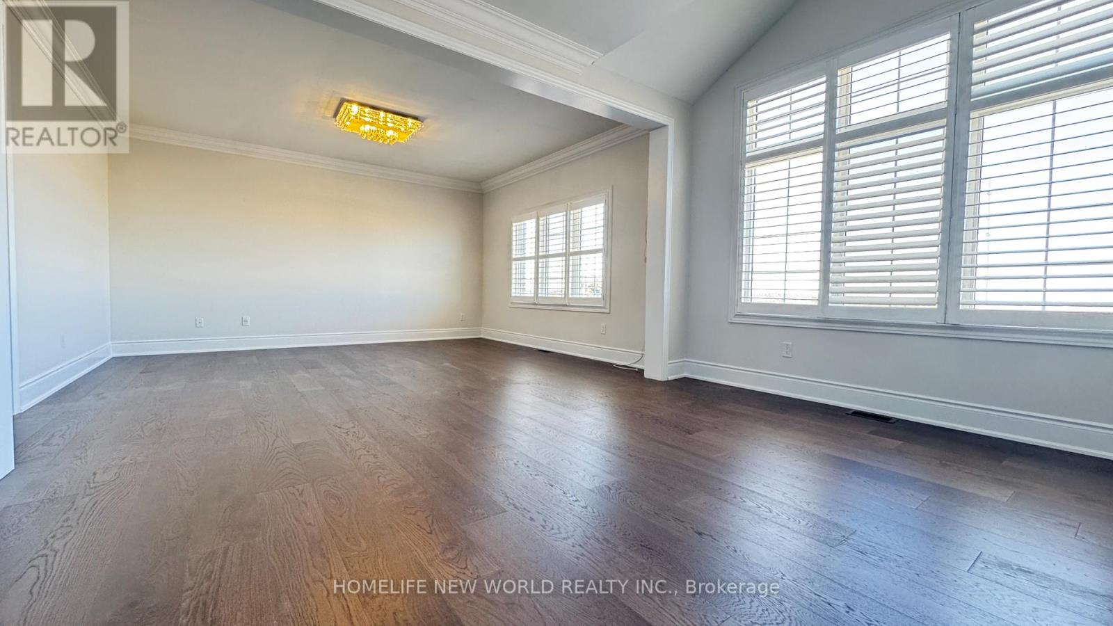 10 Ken Sinclair Crescent, Aurora, Ontario  L4G 3J1 - Photo 12 - N12686532