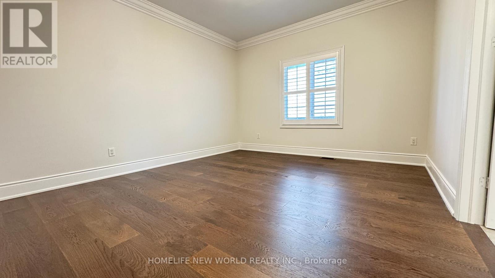 10 Ken Sinclair Crescent, Aurora, Ontario  L4G 3J1 - Photo 15 - N12686532