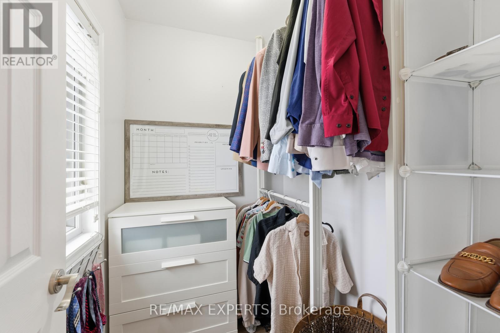 34 Castle Park Boulevard, Vaughan, Ontario  L4H 1M4 - Photo 26 - N12686614