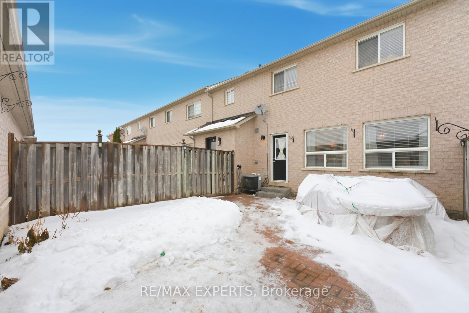 34 Castle Park Boulevard, Vaughan, Ontario  L4H 1M4 - Photo 39 - N12686614