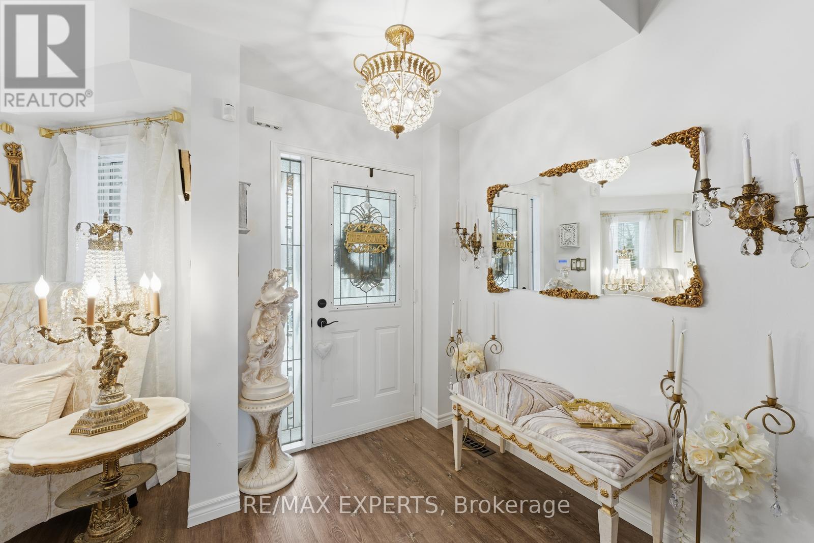 34 Castle Park Boulevard, Vaughan, Ontario  L4H 1M4 - Photo 4 - N12686614