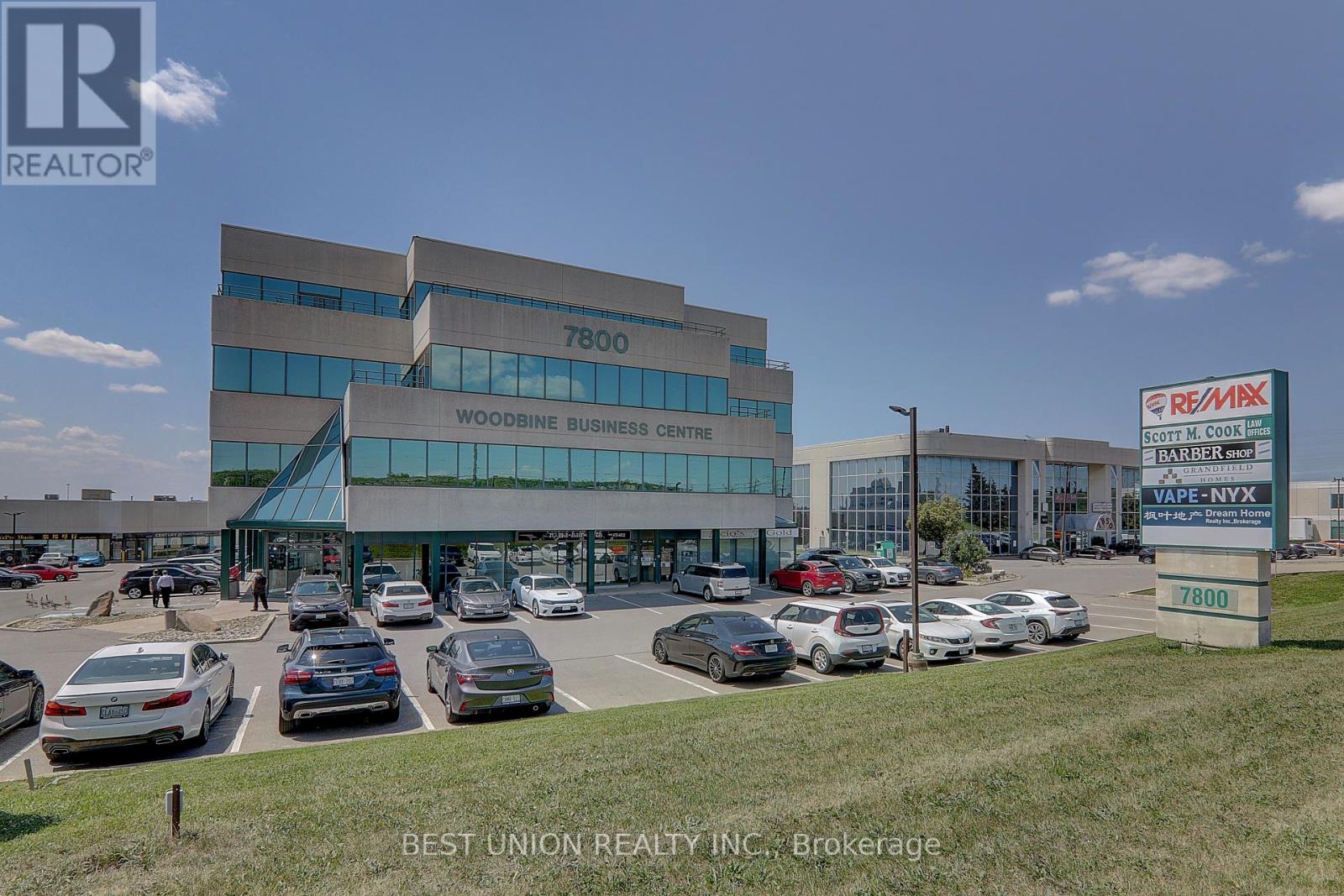 312 - 7800 Woodbine Avenue, Markham, Ontario  L3R 2N7 - Photo 2 - N12686686