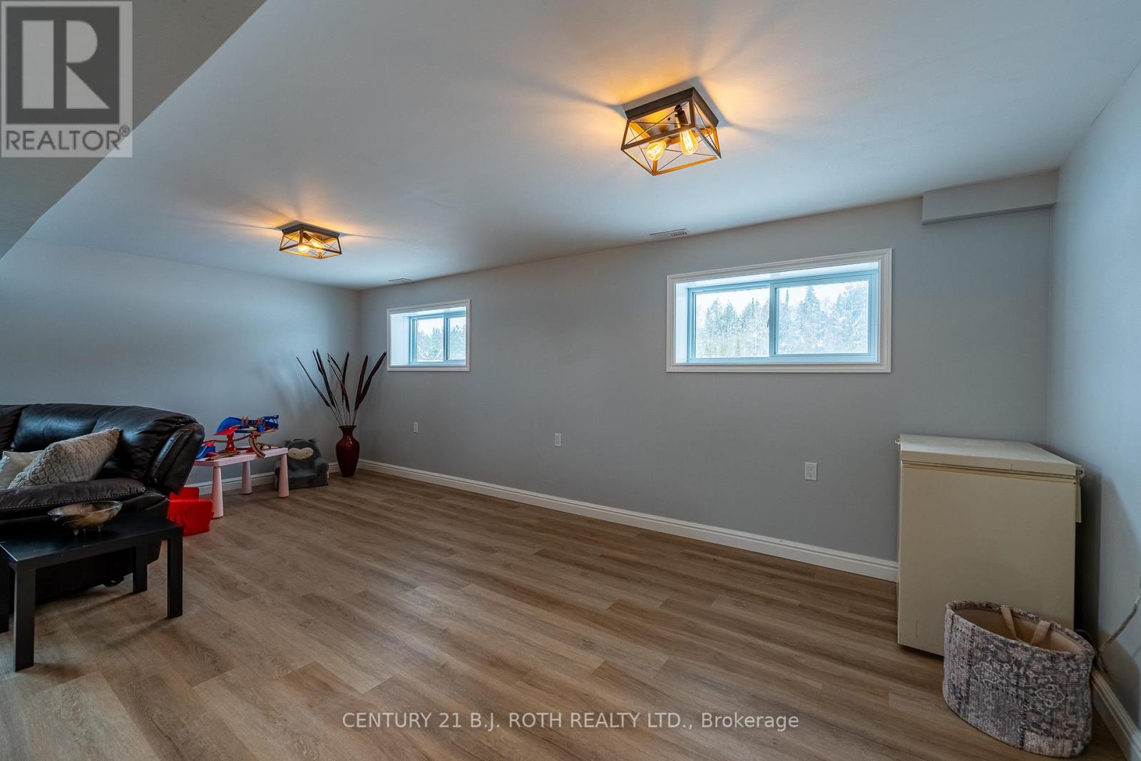 1829 Division Road E, Severn (Ardtrea), Ontario  L3V 0X8 - Photo 25 - S12686494