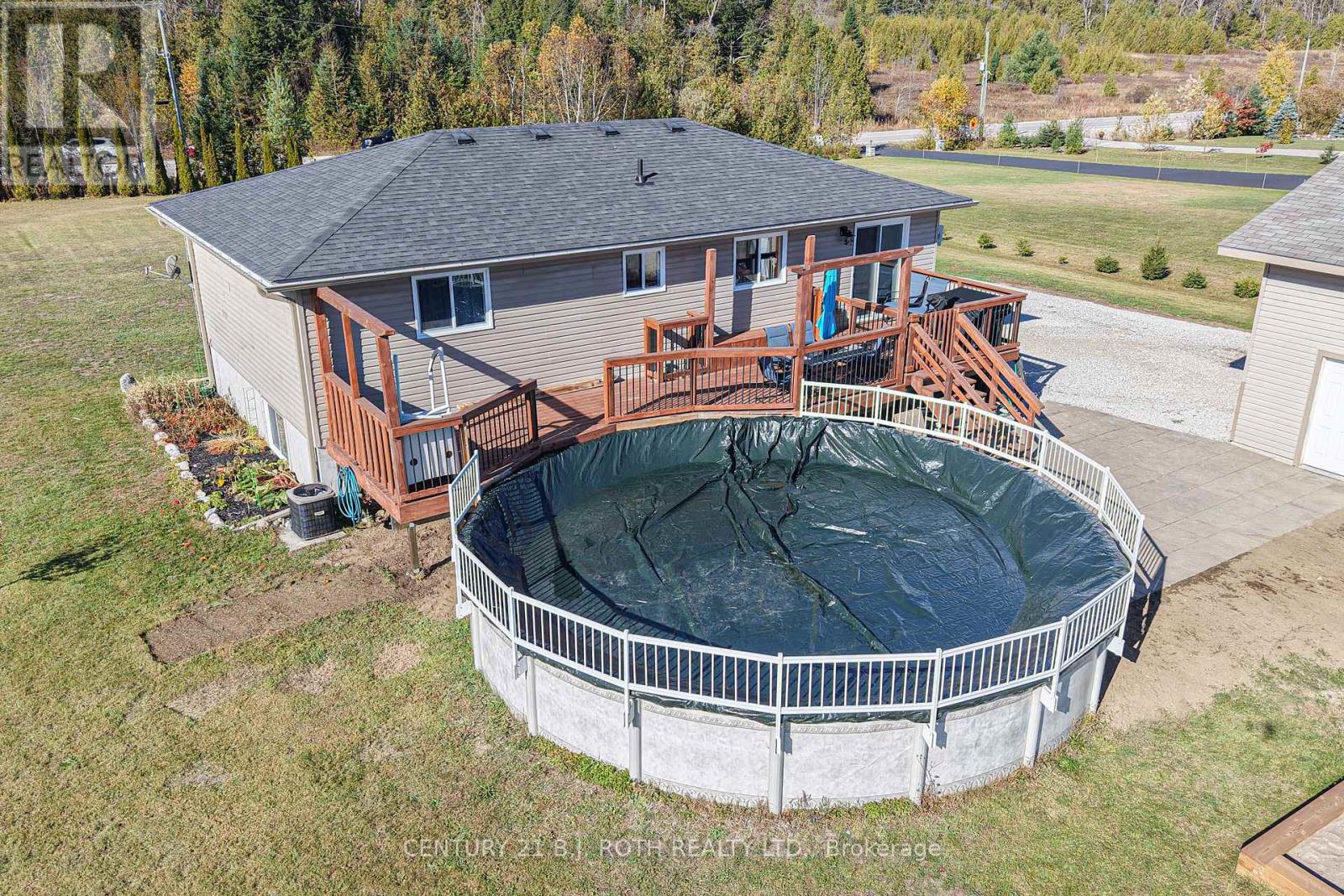 1829 Division Road E, Severn (Ardtrea), Ontario  L3V 0X8 - Photo 34 - S12686494