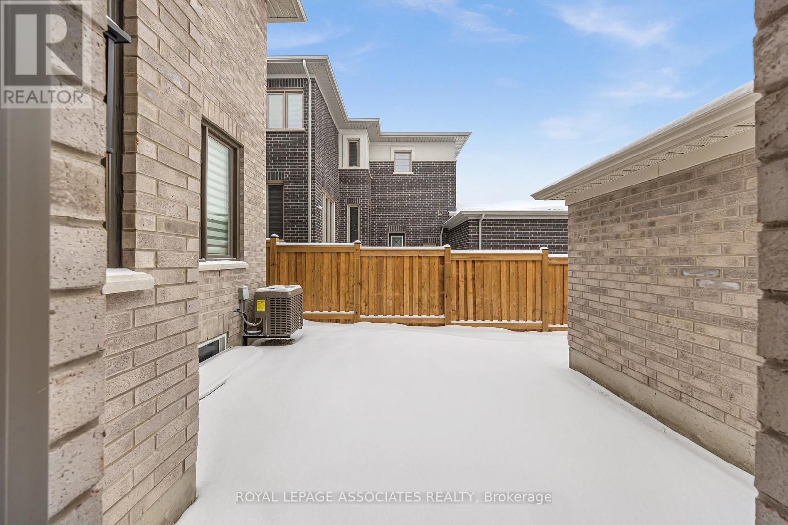 489 Twin Streams Road, Whitby, Ontario  L1P 0P6 - Photo 19 - E12672668