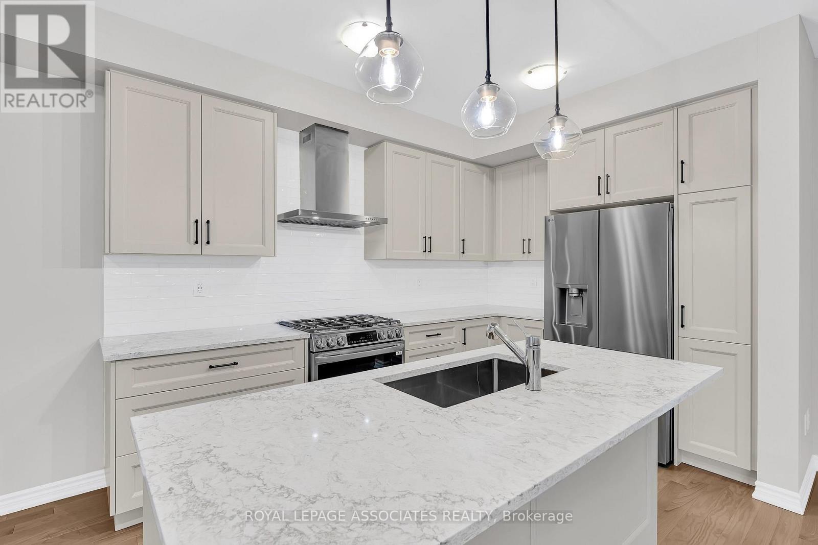 489 Twin Streams Road, Whitby, Ontario  L1P 0P6 - Photo 13 - E12681138