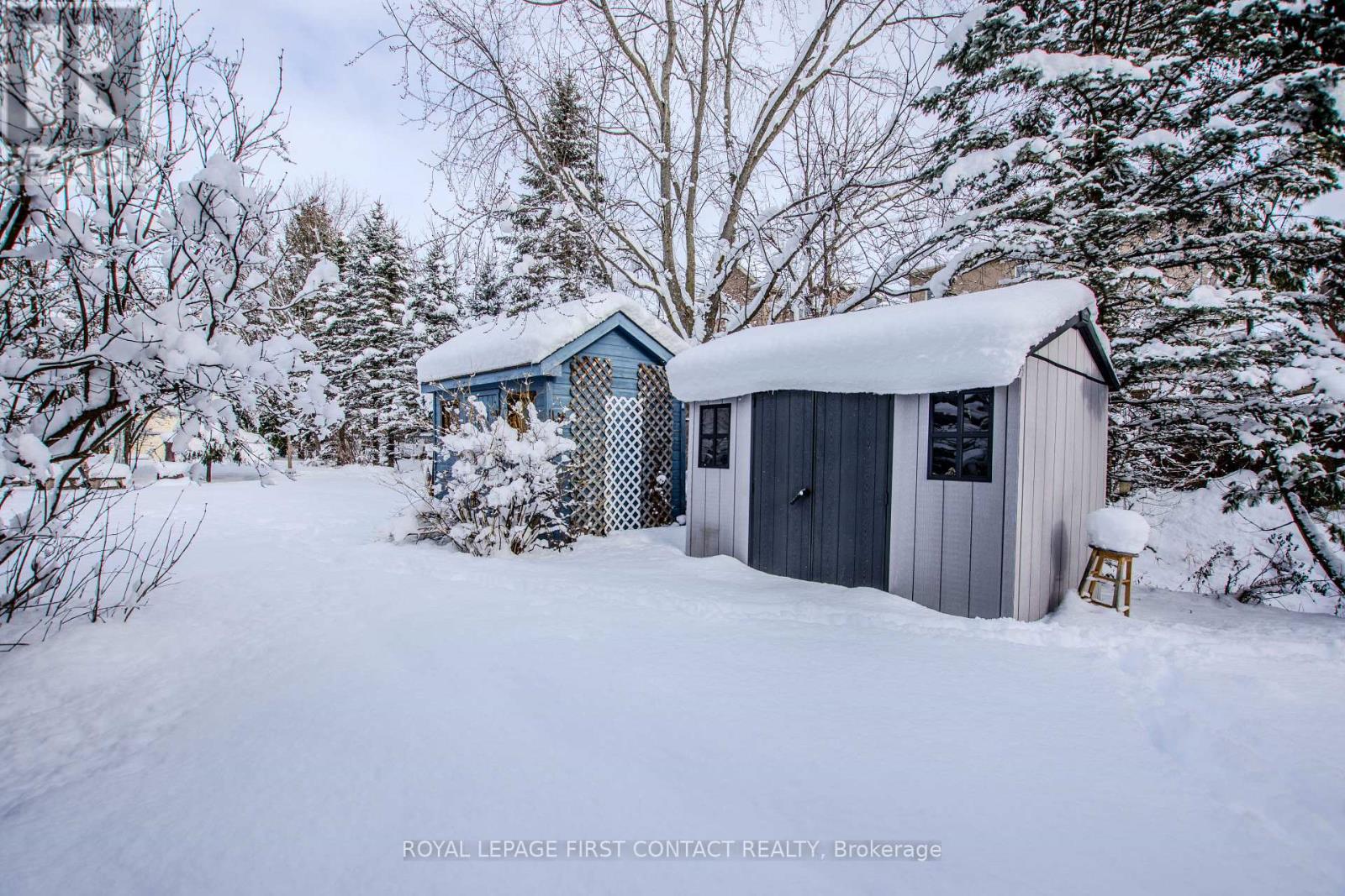 27 Royal Oak Drive, Innisfil, Ontario  L0L 1L0 - Photo 17 - N12616828