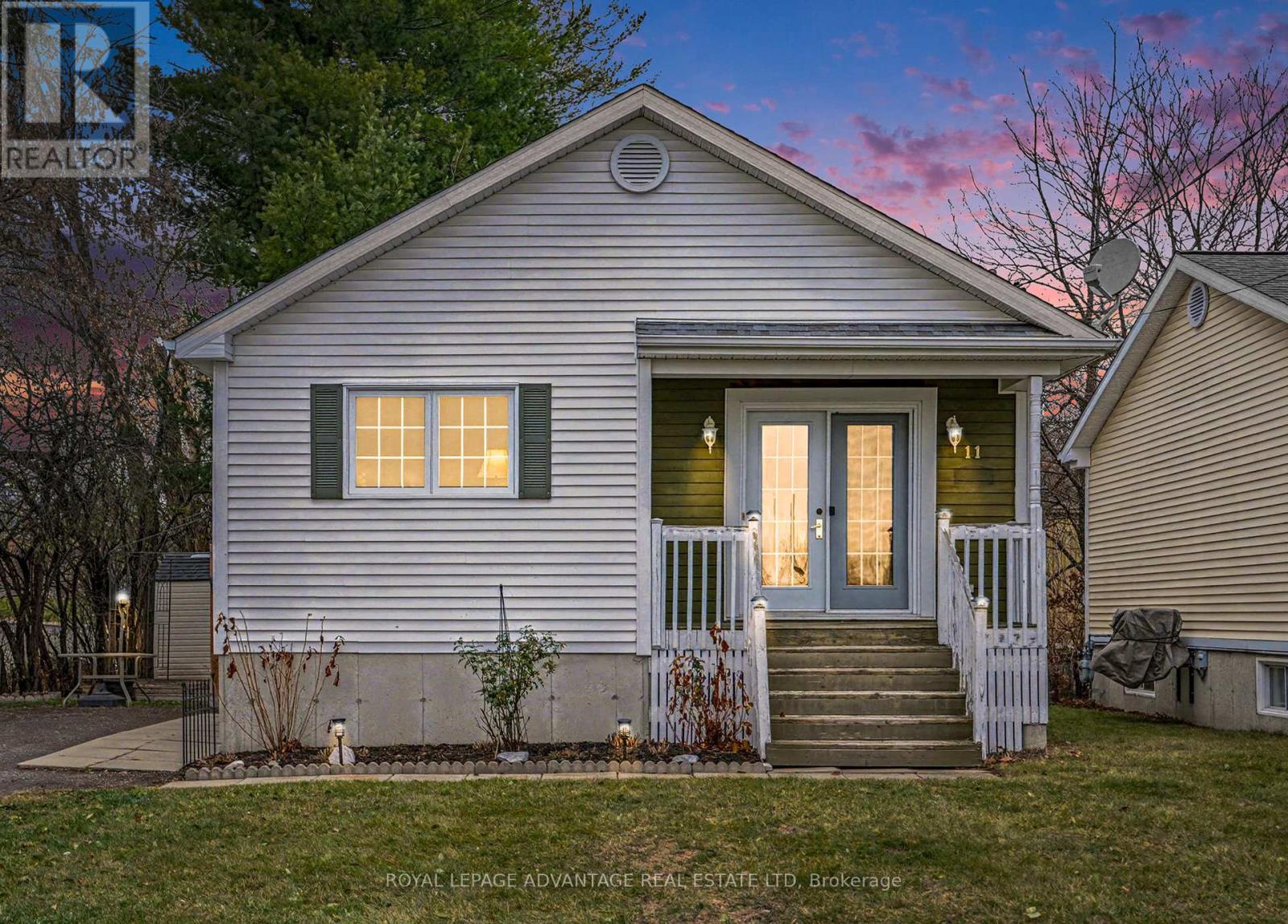 11 Queen Street, Perth, Ontario  K7H 2W4 - Photo 18 - X12586112