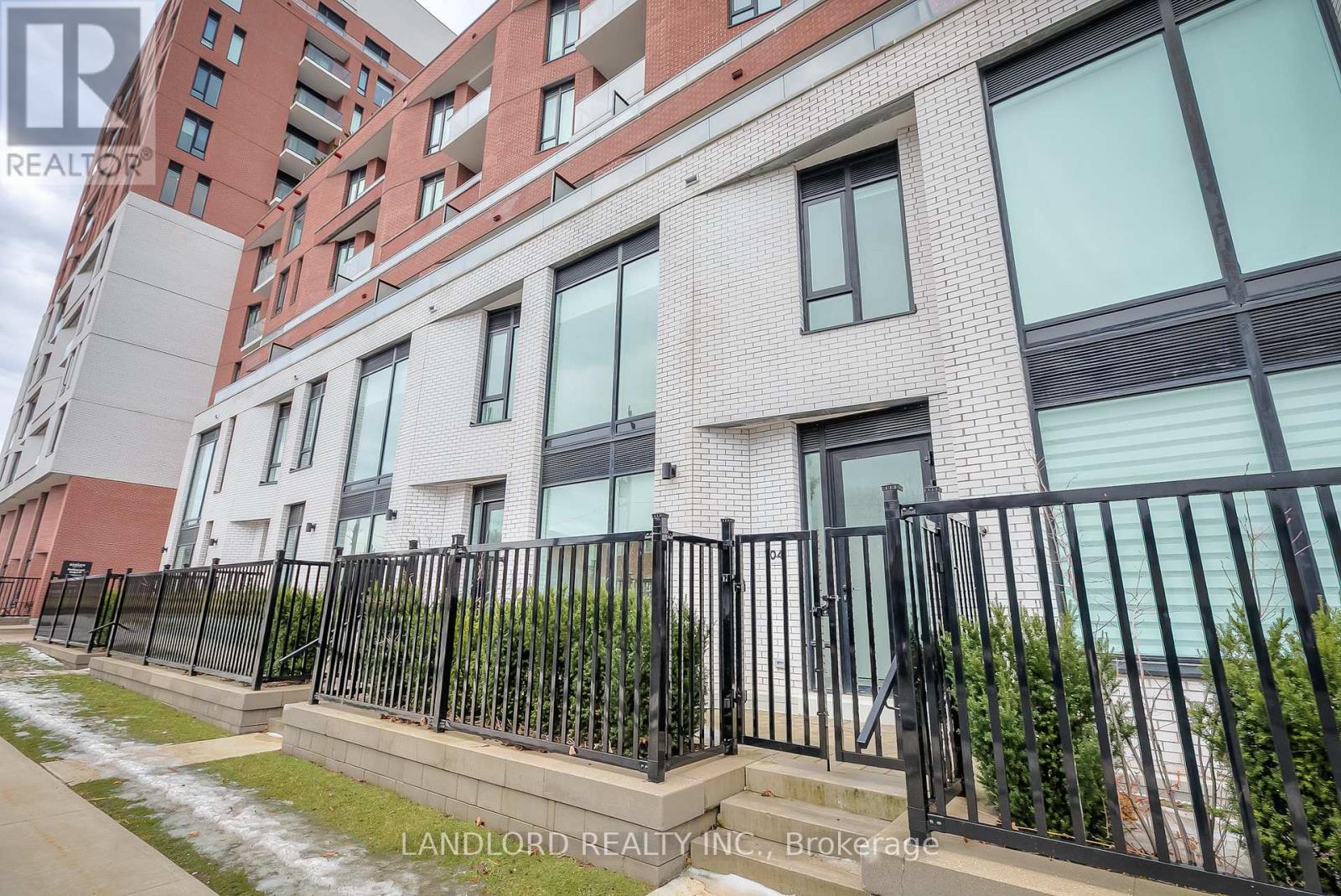 104 - 15 Maryport Avenue, Toronto, Ontario  M3M 0E1 - Photo 1 - W12686496