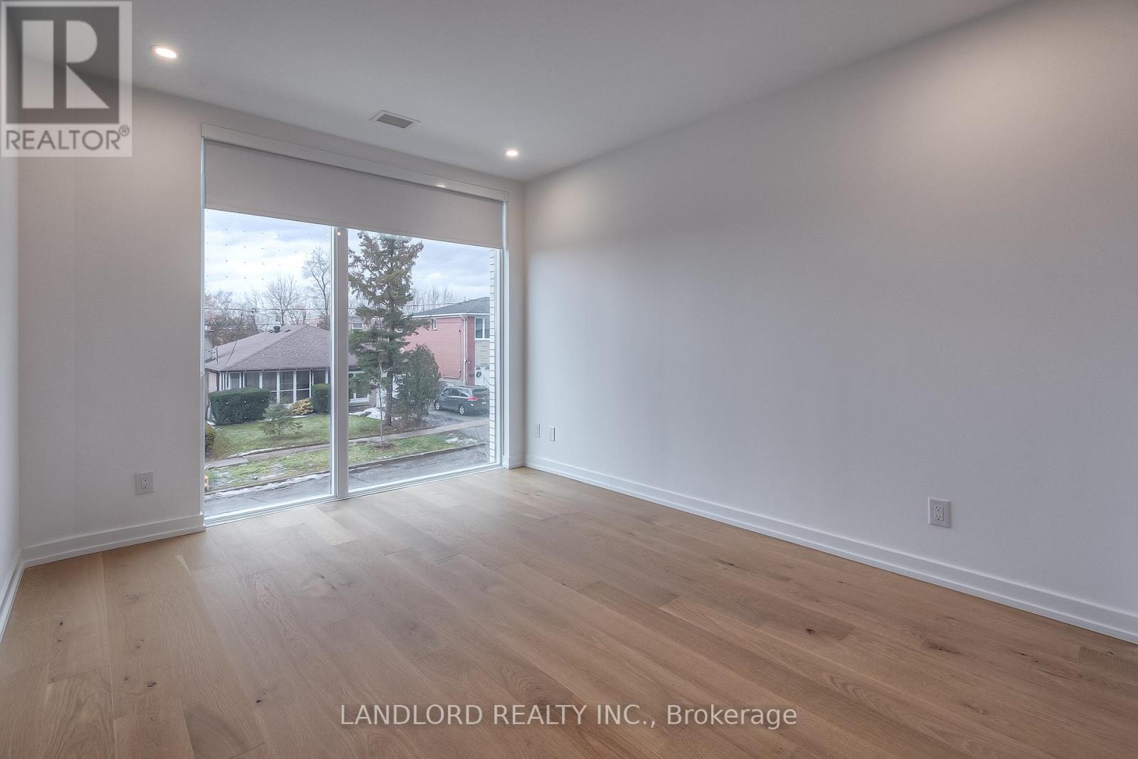 104 - 15 Maryport Avenue, Toronto, Ontario  M3M 0E1 - Photo 10 - W12686496