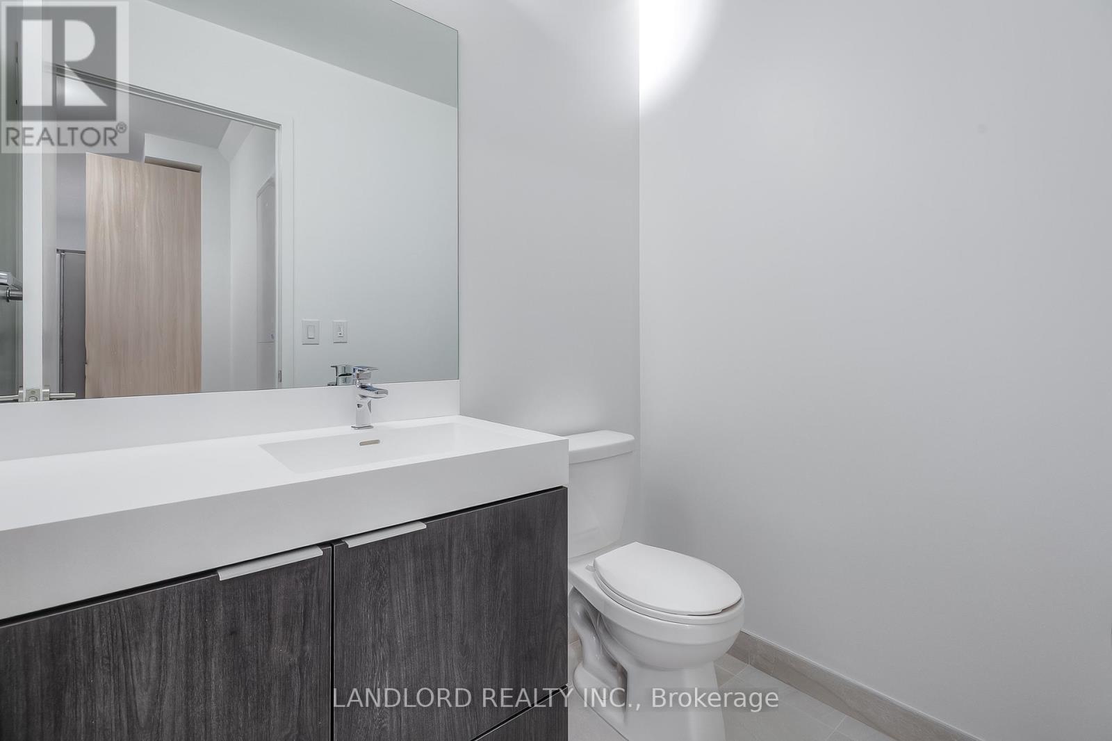 104 - 15 Maryport Avenue, Toronto, Ontario  M3M 0E1 - Photo 18 - W12686496