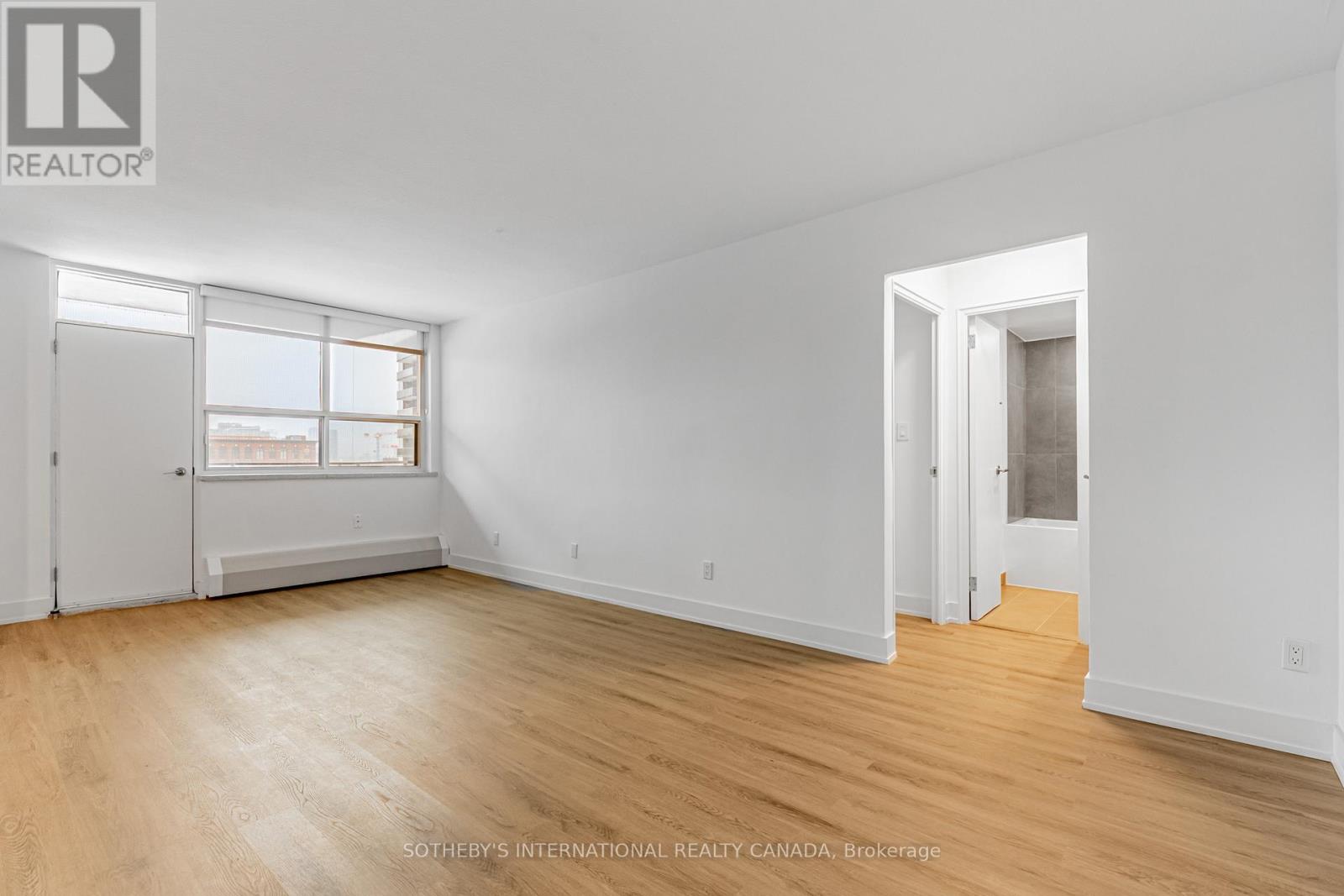 815 - 135 Tyndall Avenue, Toronto, Ontario  M6K 2G3 - Photo 11 - W12686516