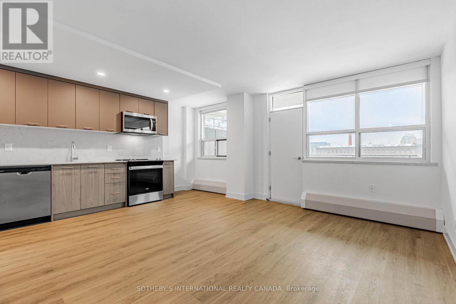 815 - 135 Tyndall Avenue, Toronto, Ontario  M6K 2G3 - Photo 7 - W12686516