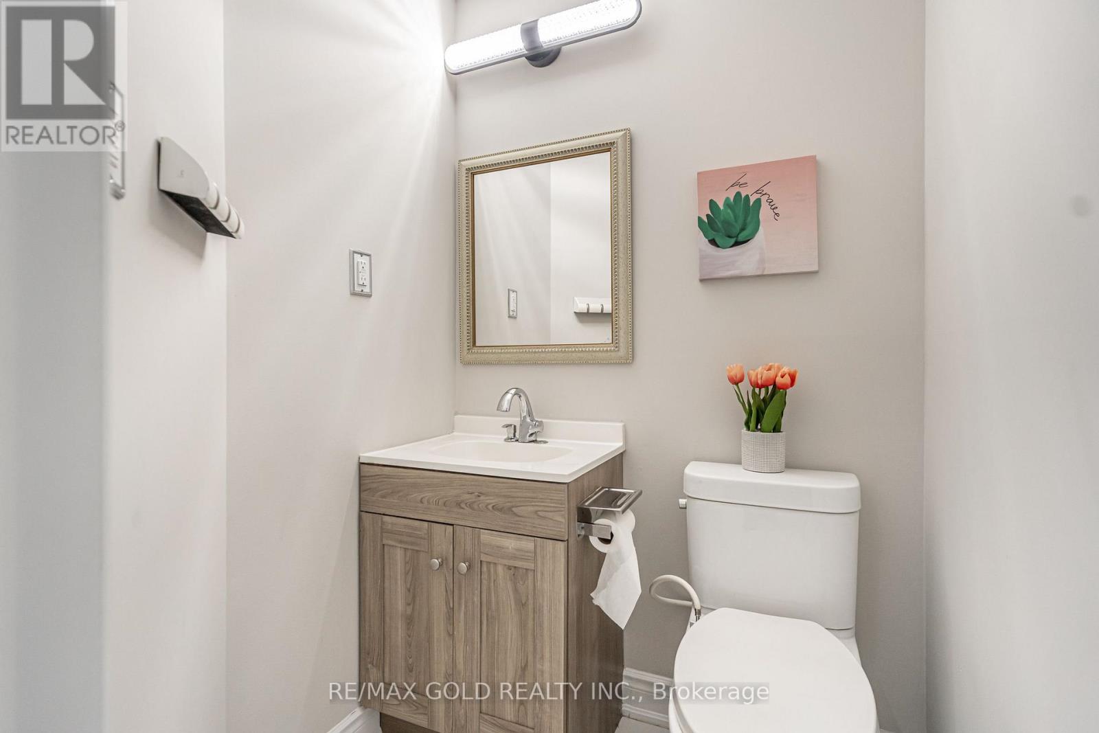 9 Dalton Place, Brampton, Ontario  L6T 1N6 - Photo 16 - W12686522