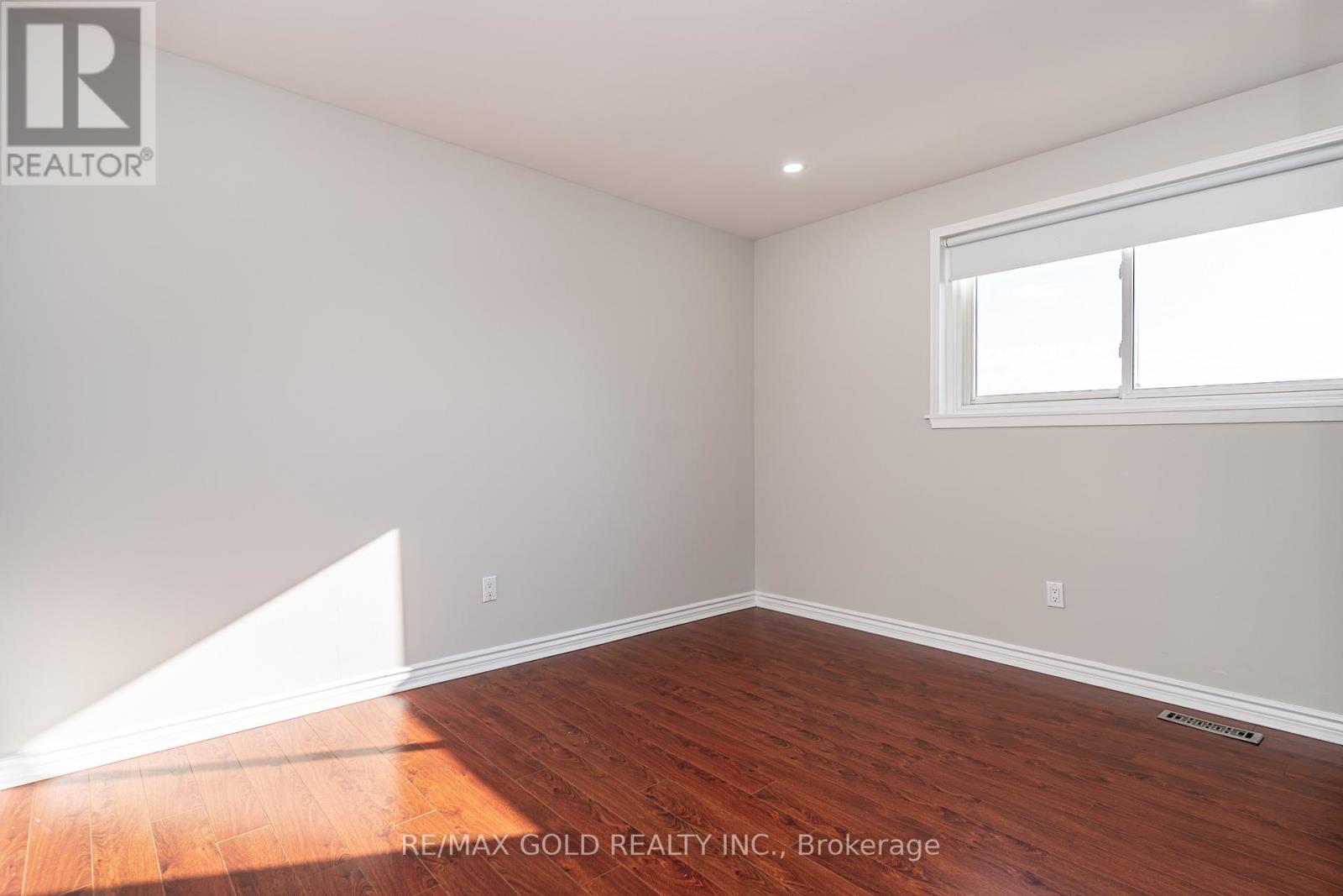 9 Dalton Place, Brampton, Ontario  L6T 1N6 - Photo 23 - W12686522