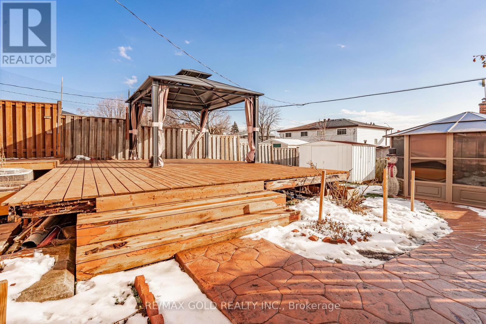 9 Dalton Place, Brampton, Ontario  L6T 1N6 - Photo 35 - W12686522