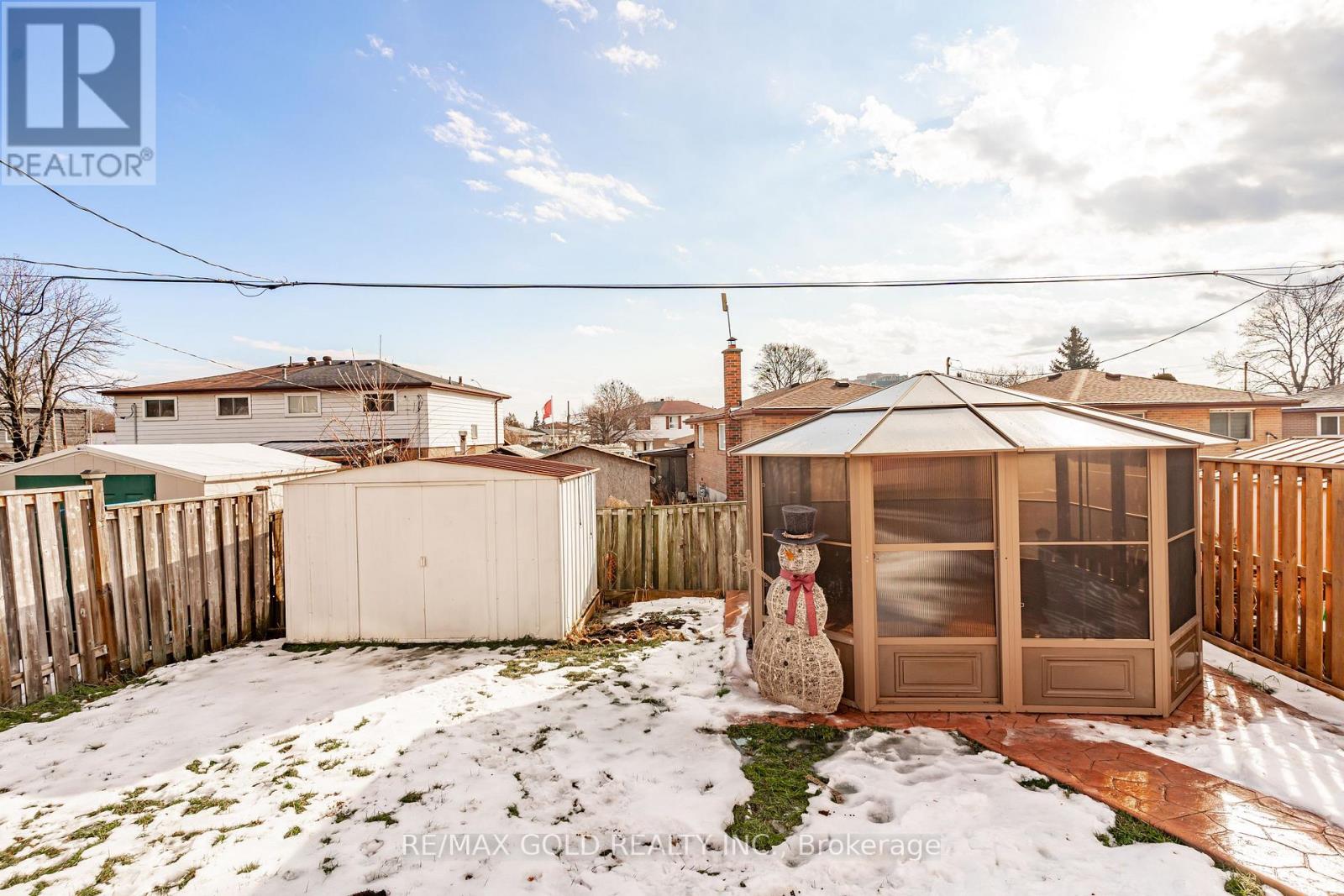 9 Dalton Place, Brampton, Ontario  L6T 1N6 - Photo 37 - W12686522