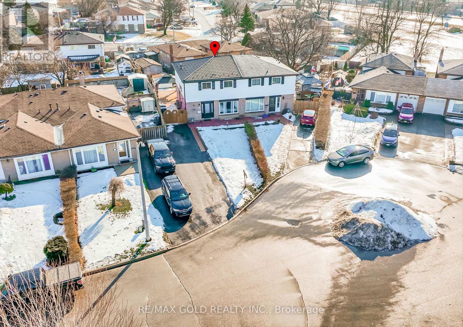 9 Dalton Place, Brampton, Ontario  L6T 1N6 - Photo 41 - W12686522