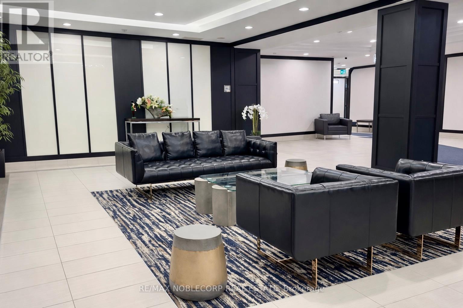 506 - 55 De Boers Drive, Toronto, Ontario  M3J 0G5 - Photo 4 - W12686530