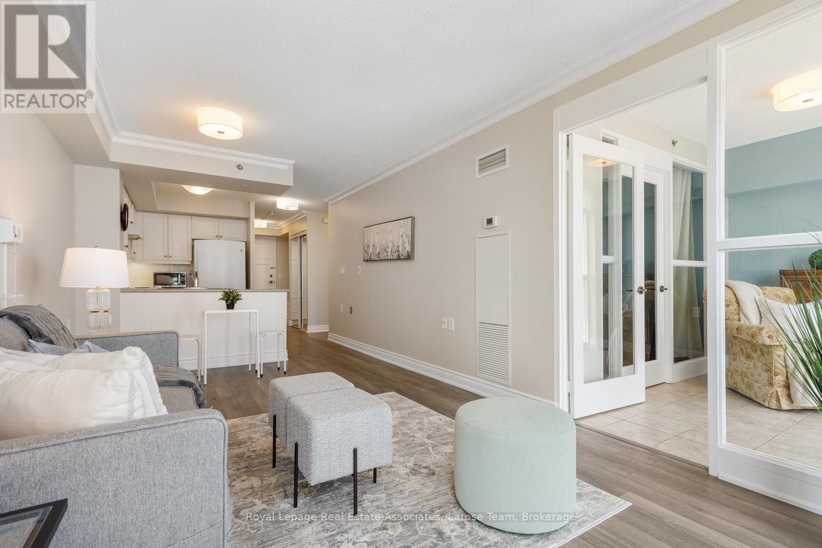 809 - 3 Marine Parade Drive, Toronto, Ontario  M8V 3Z5 - Photo 9 - W12686562