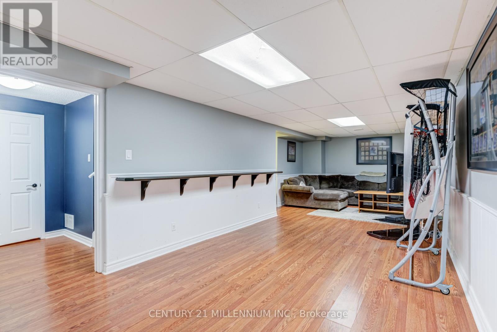 28 Bristol Avenue, Brampton, Ontario  L6X 2B3 - Photo 31 - W12686652