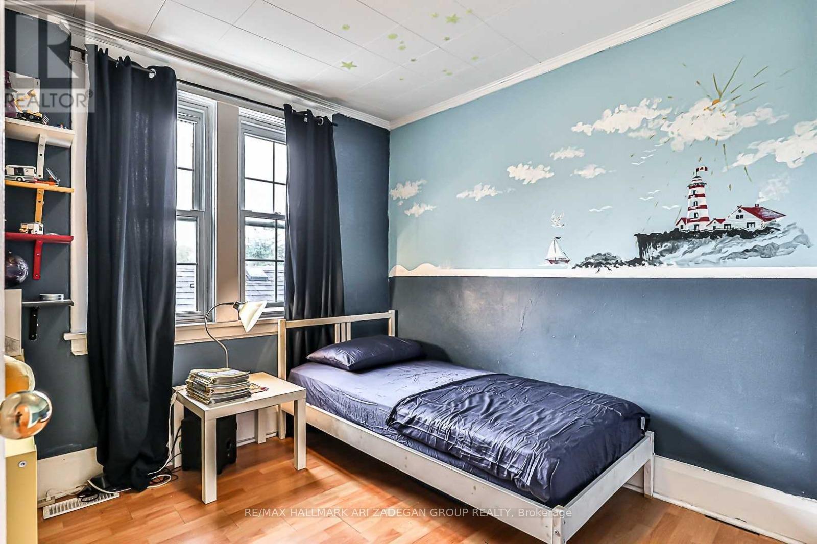 75 Fairfield Avenue, Toronto, Ontario  M8W 1R6 - Photo 13 - W12686700