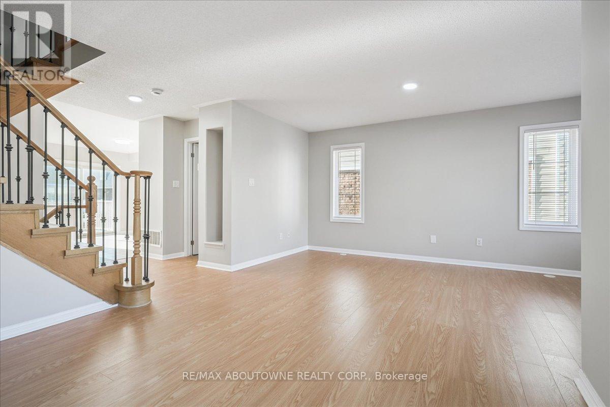 884 Jempson Path, Milton, Ontario  L9T 0Z5 - Photo 12 - W12686790