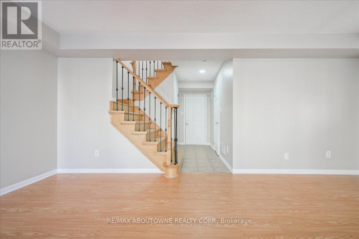 884 Jempson Path, Milton, Ontario  L9T 0Z5 - Photo 7 - W12686790