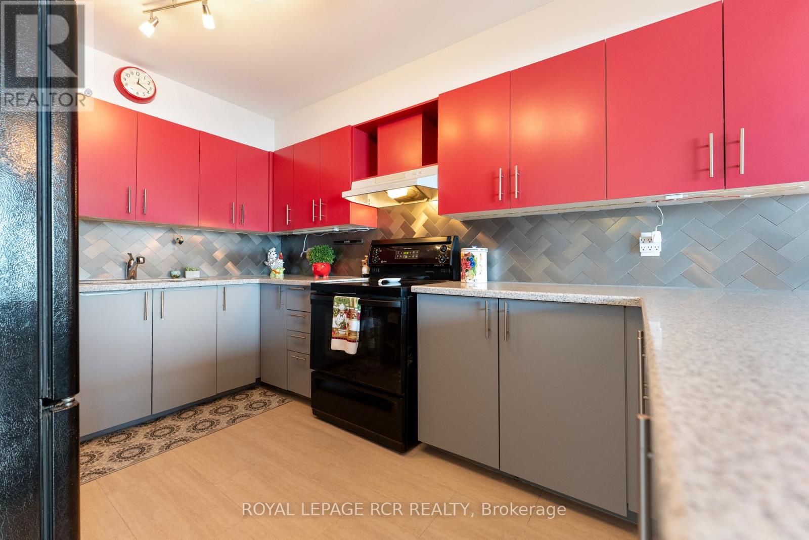 47 - 16 Fourth Street, Orangeville, Ontario  L9W 4N7 - Photo 6 - W12686792