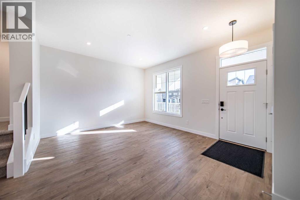 19 Herron Walk Ne, Calgary, Alberta  T3P 2L2 - Photo 5 - A2260668