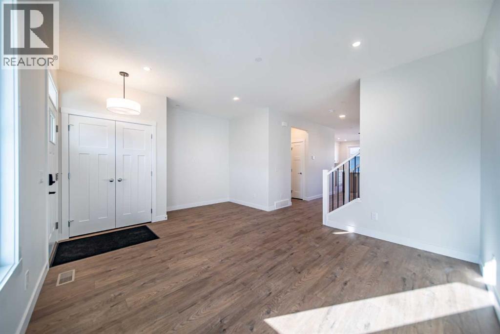 19 Herron Walk Ne, Calgary, Alberta  T3P 2L2 - Photo 6 - A2260668