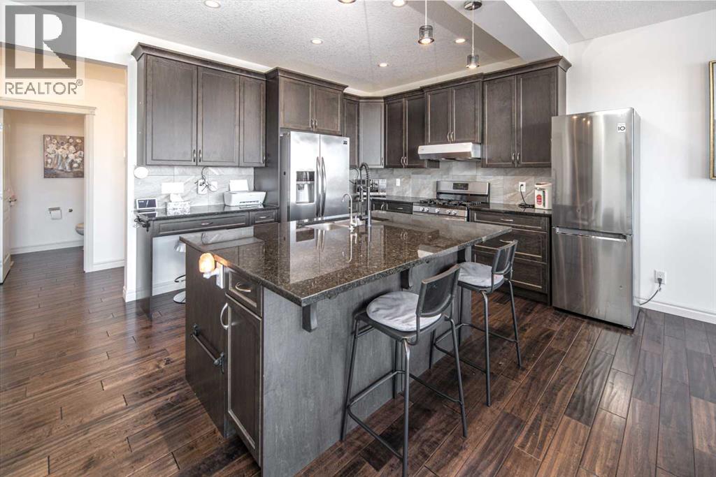 498 Sherwood Boulevard Nw, Calgary, Alberta  T3R 0Y6 - Photo 10 - A2278011