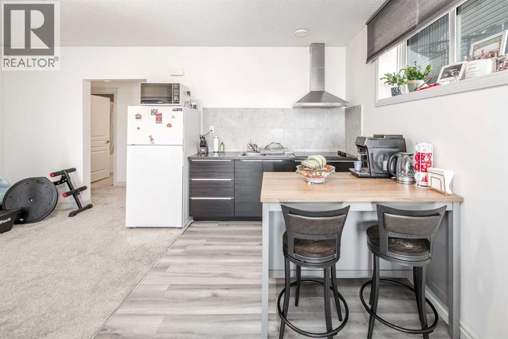 498 Sherwood Boulevard Nw, Calgary, Alberta  T3R 0Y6 - Photo 31 - A2278011