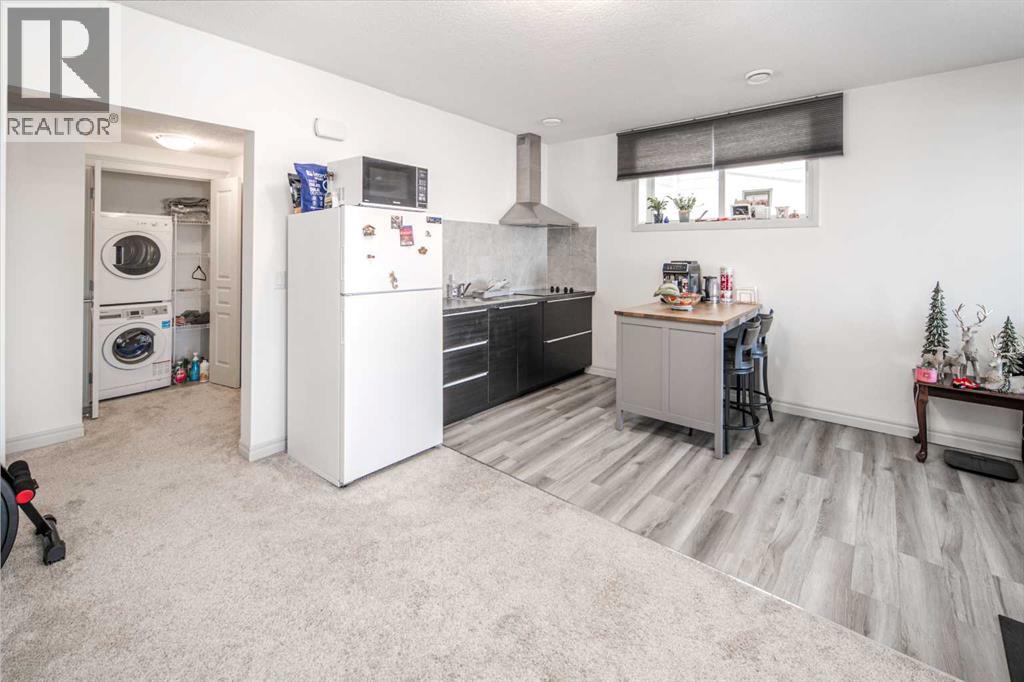 498 Sherwood Boulevard Nw, Calgary, Alberta  T3R 0Y6 - Photo 30 - A2278011