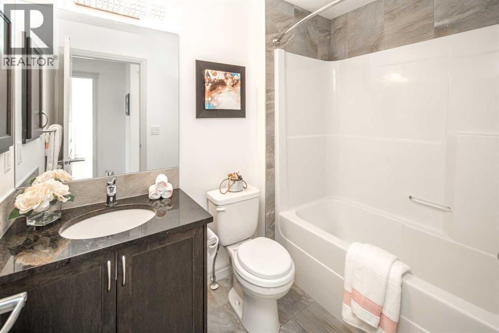 498 Sherwood Boulevard Nw, Calgary, Alberta  T3R 0Y6 - Photo 24 - A2278011