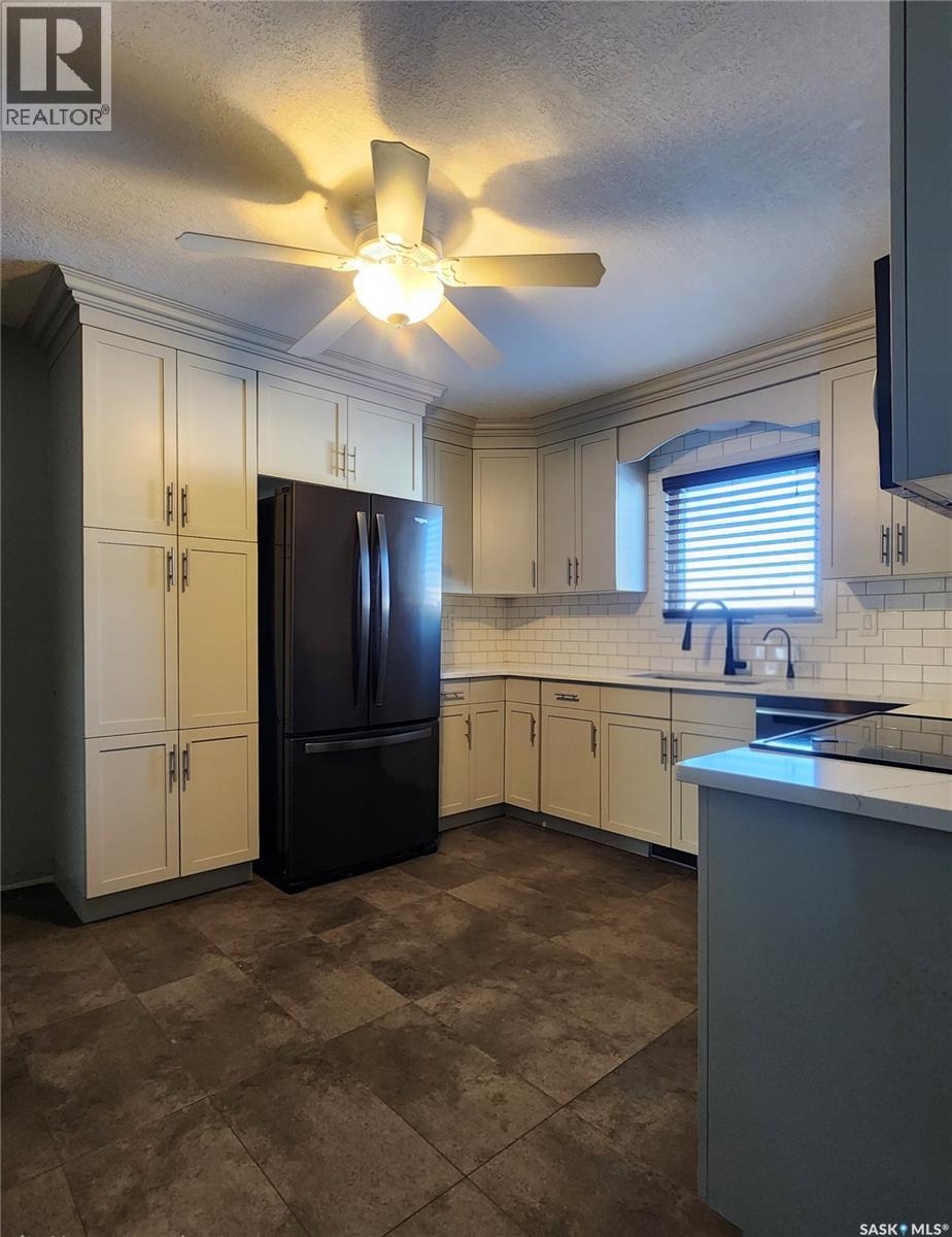 1032 Main Street, Melville, Saskatchewan  S0A 2P0 - Photo 12 - SK026622